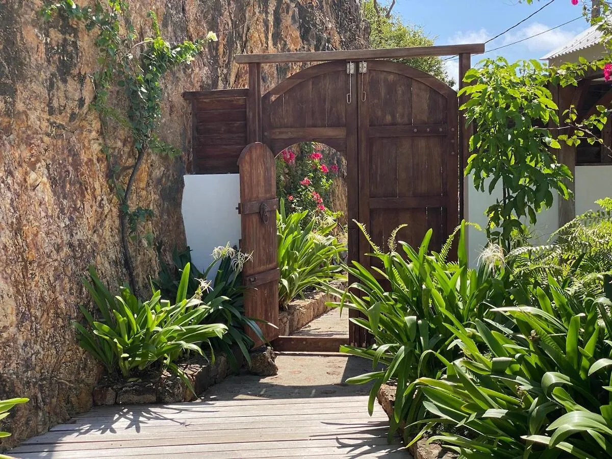 New ! Villa Vagabond Quartier de Lorient 0*,  São Bartolomeu